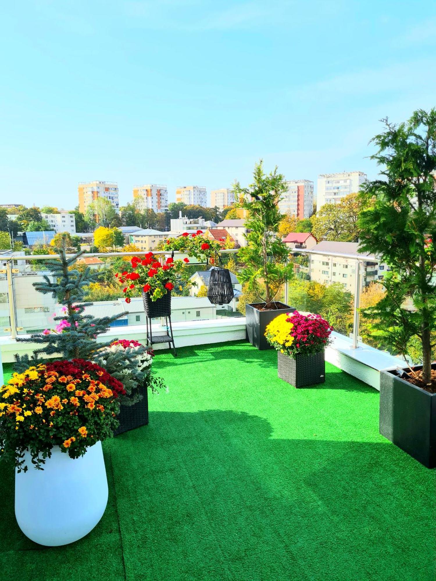 Penthouse Aeroport Iasi Apartment ภายนอก รูปภาพ